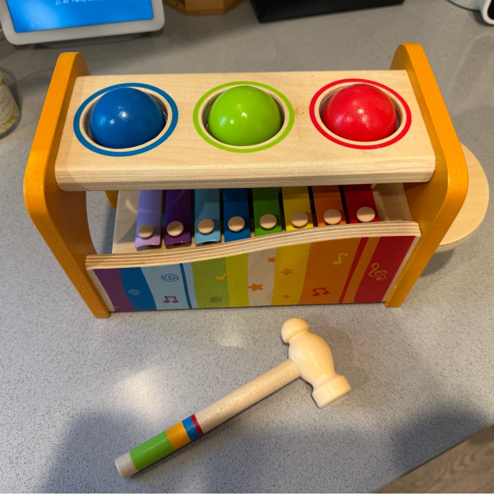 Hape Pound & Tap Bench with Slide Out Xylophone